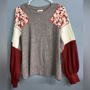 Maurice’s Gray Sweater with Red and Cream Patchwork Geometric Patterned Sleeves